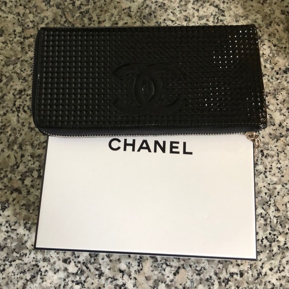 Wallet - Picture 1 of 3